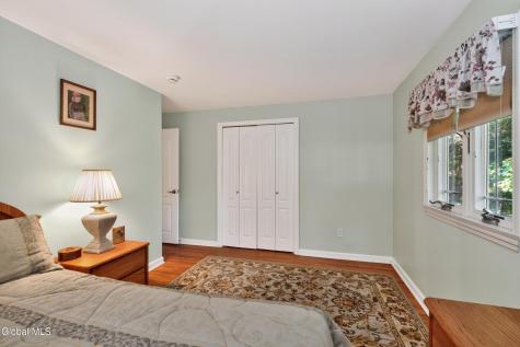 365 W Highland Drive Guilderland NY 12303
