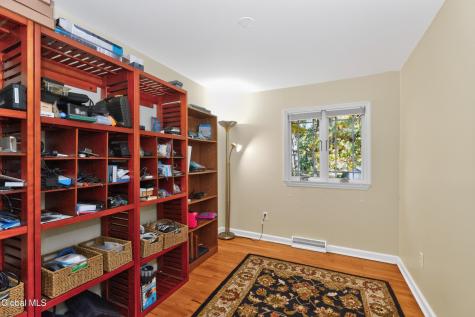 365 W Highland Drive Guilderland NY 12303