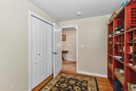 365 W Highland Drive Guilderland NY 12303