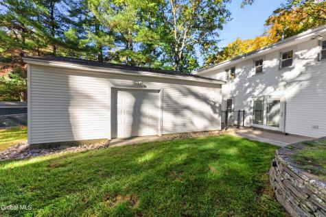 365 W Highland Drive Guilderland NY 12303