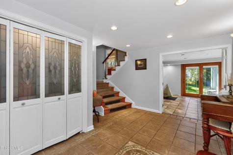 365 W Highland Drive Guilderland NY 12303
