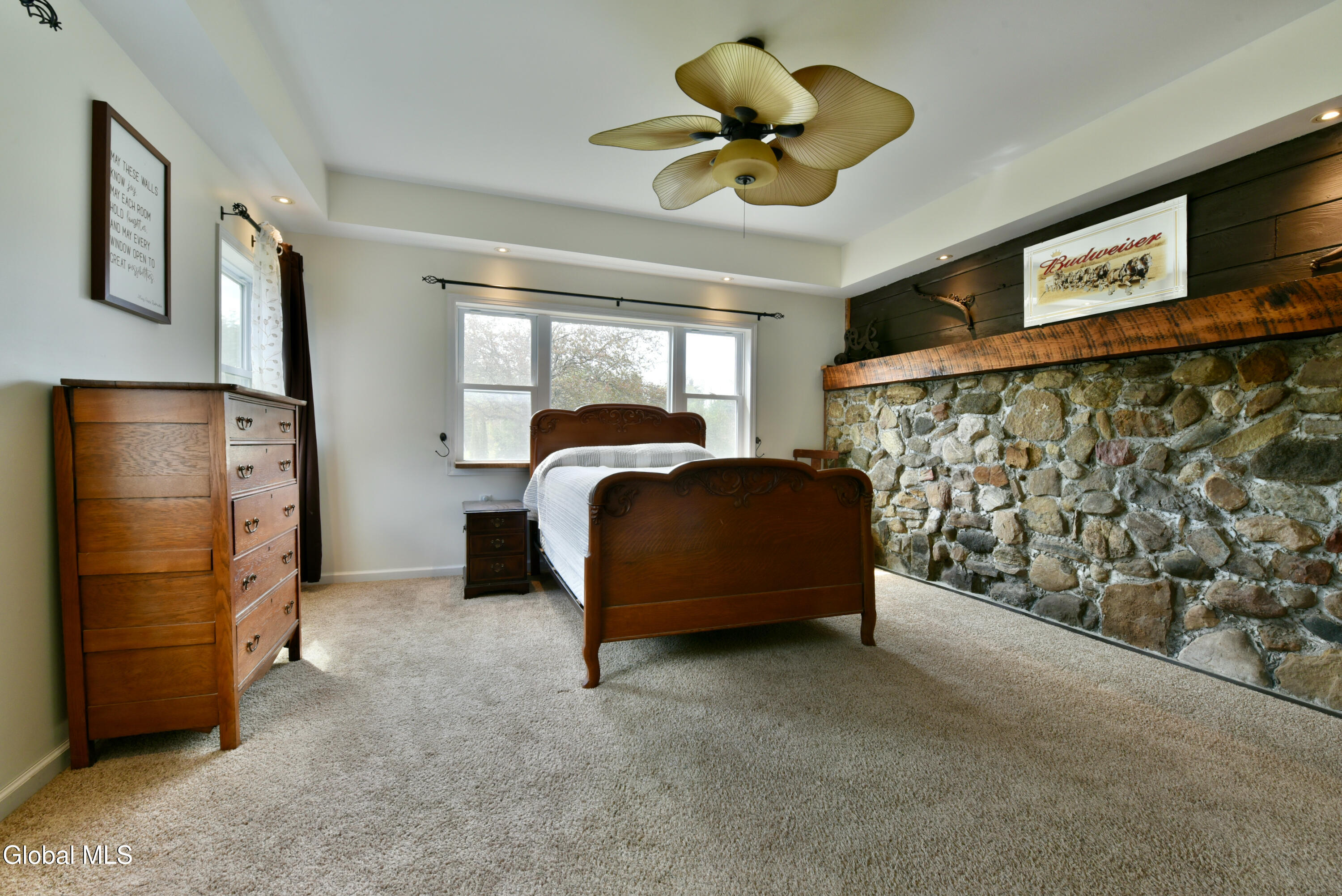 2414 New York 29 Middle Grove NY 12850