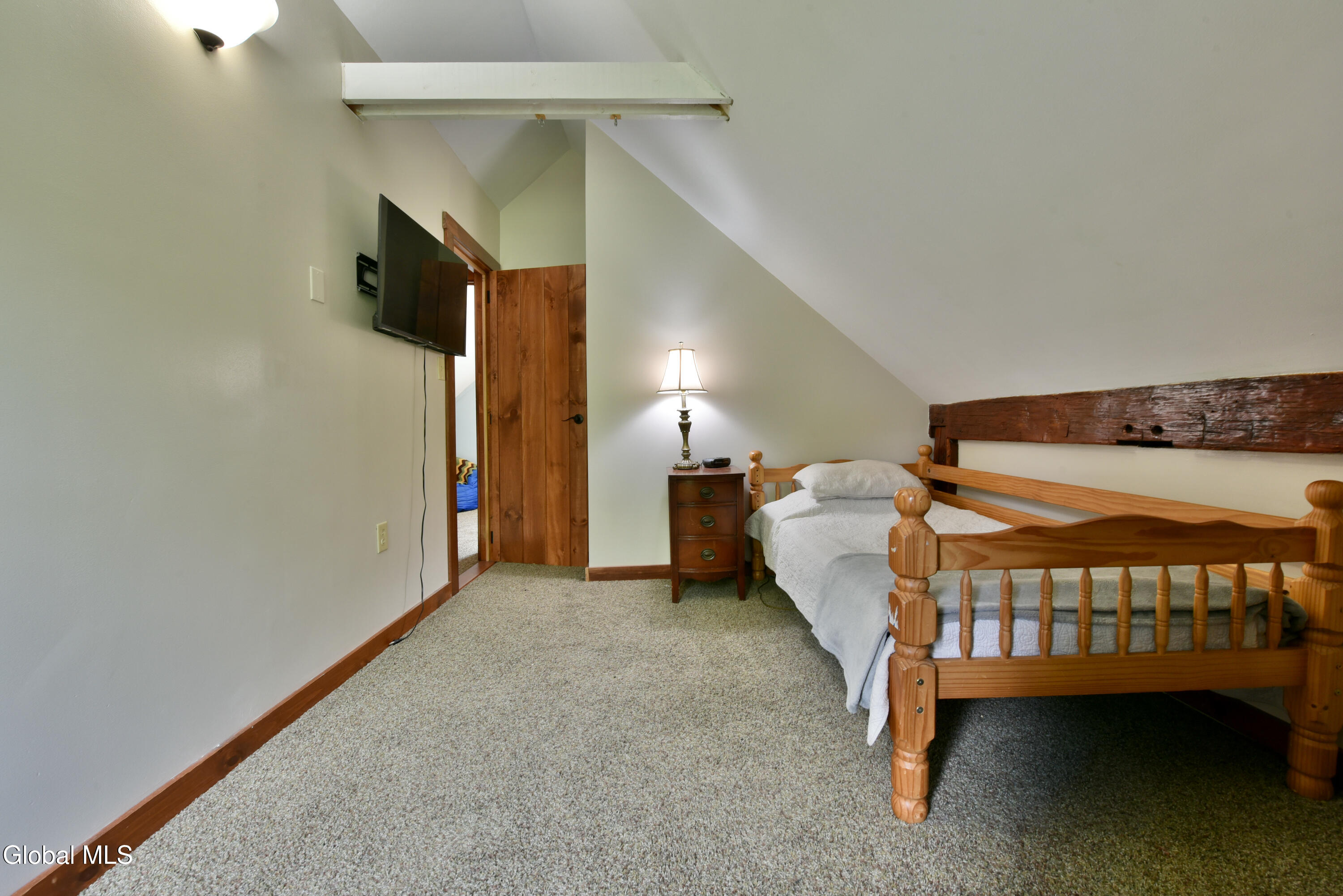 2414 New York 29 Middle Grove NY 12850