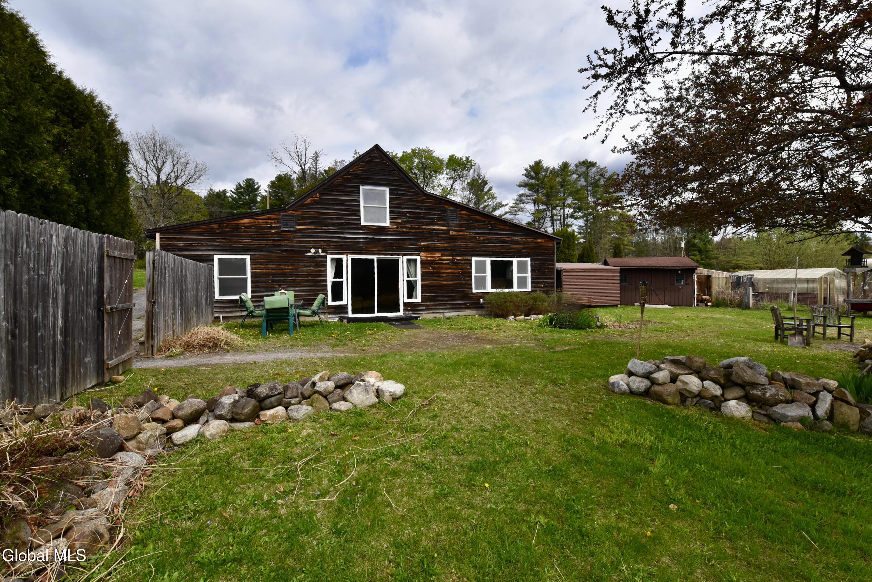 2414 New York 29 Middle Grove NY 12850