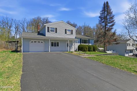 9 Kingsley Avenue Gansevoort NY 12831