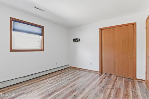 9 Kingsley Avenue Gansevoort NY 12831