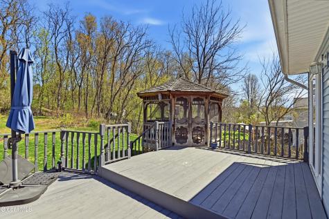 9 Kingsley Avenue Gansevoort NY 12831
