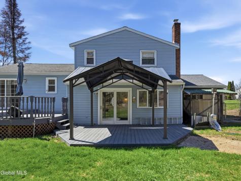 9 Kingsley Avenue Gansevoort NY 12831