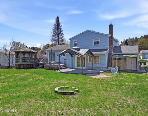 9 Kingsley Avenue Gansevoort NY 12831