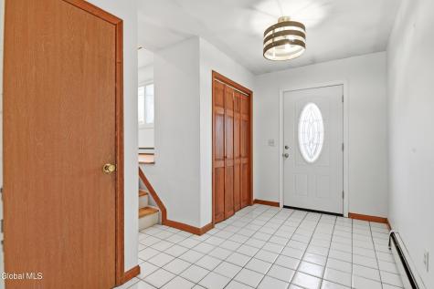 9 Kingsley Avenue Gansevoort NY 12831