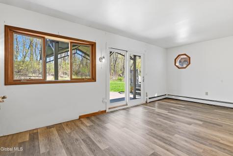 9 Kingsley Avenue Gansevoort NY 12831
