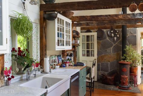 448 Chestnut Hill Road Cambridge NY 12816