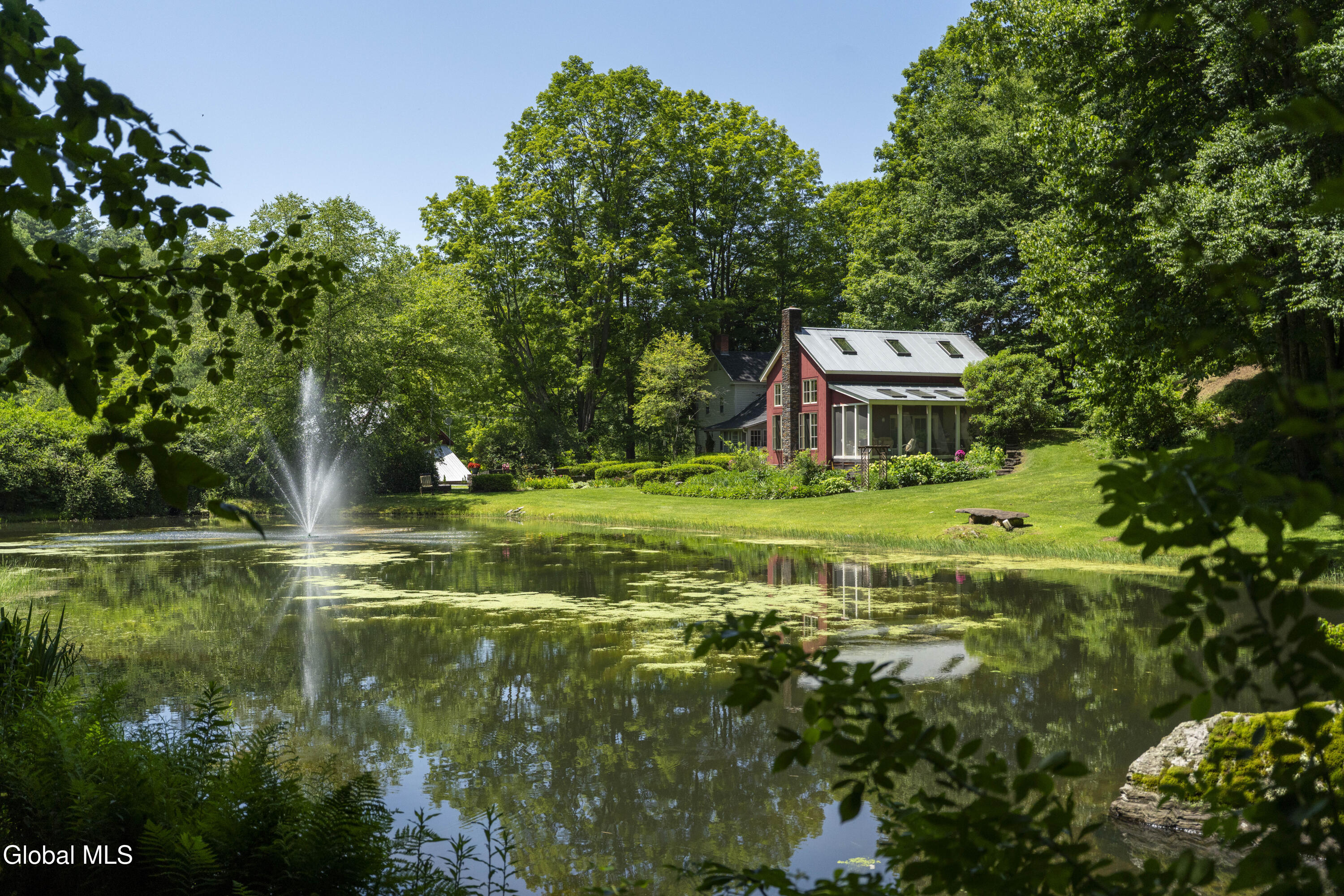 448 Chestnut Hill Road Cambridge NY 12816