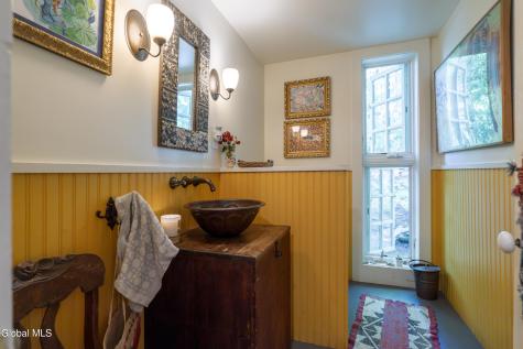 448 Chestnut Hill Road Cambridge NY 12816