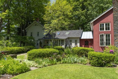 448 Chestnut Hill Road Cambridge NY 12816