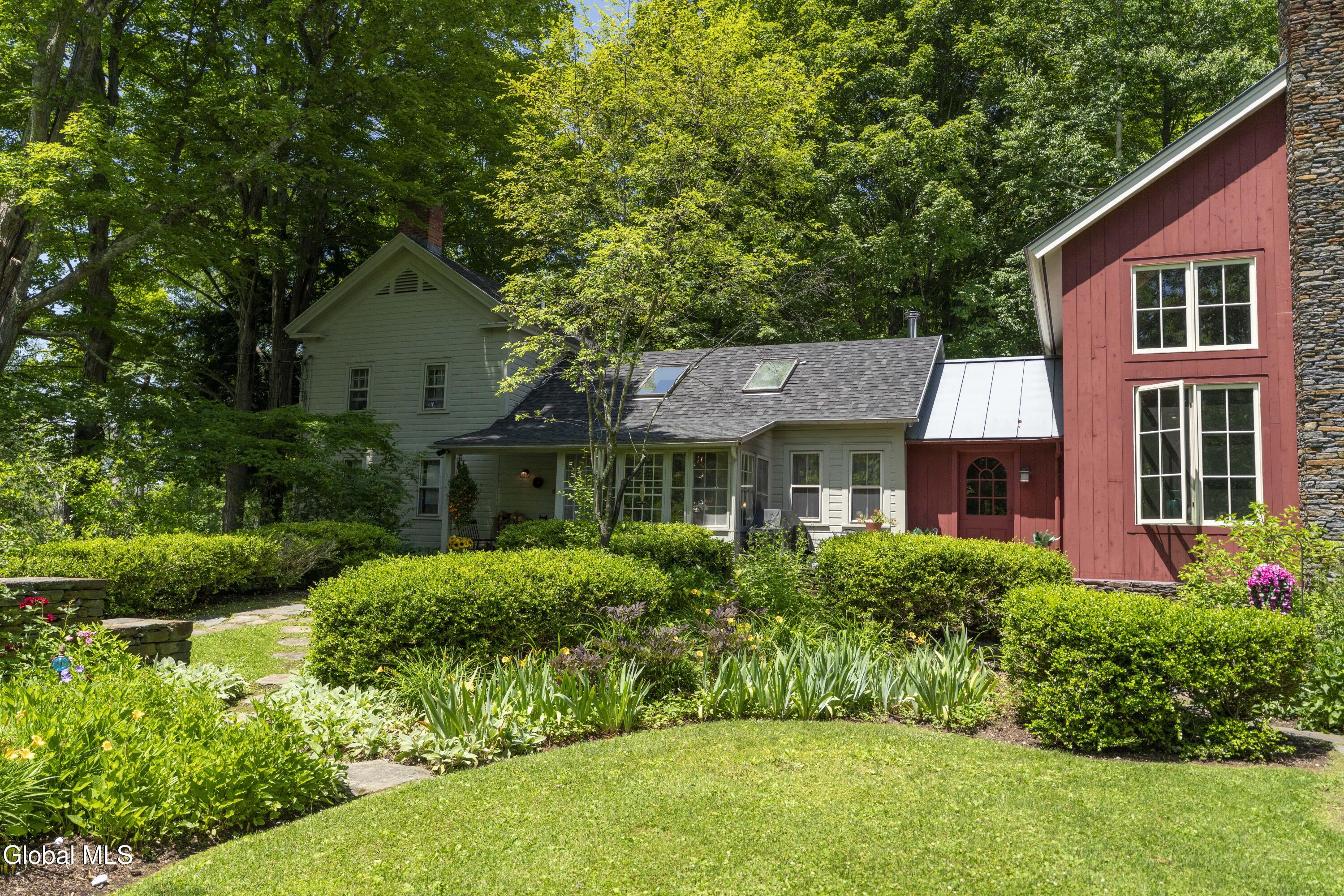448 Chestnut Hill Road Cambridge NY 12816