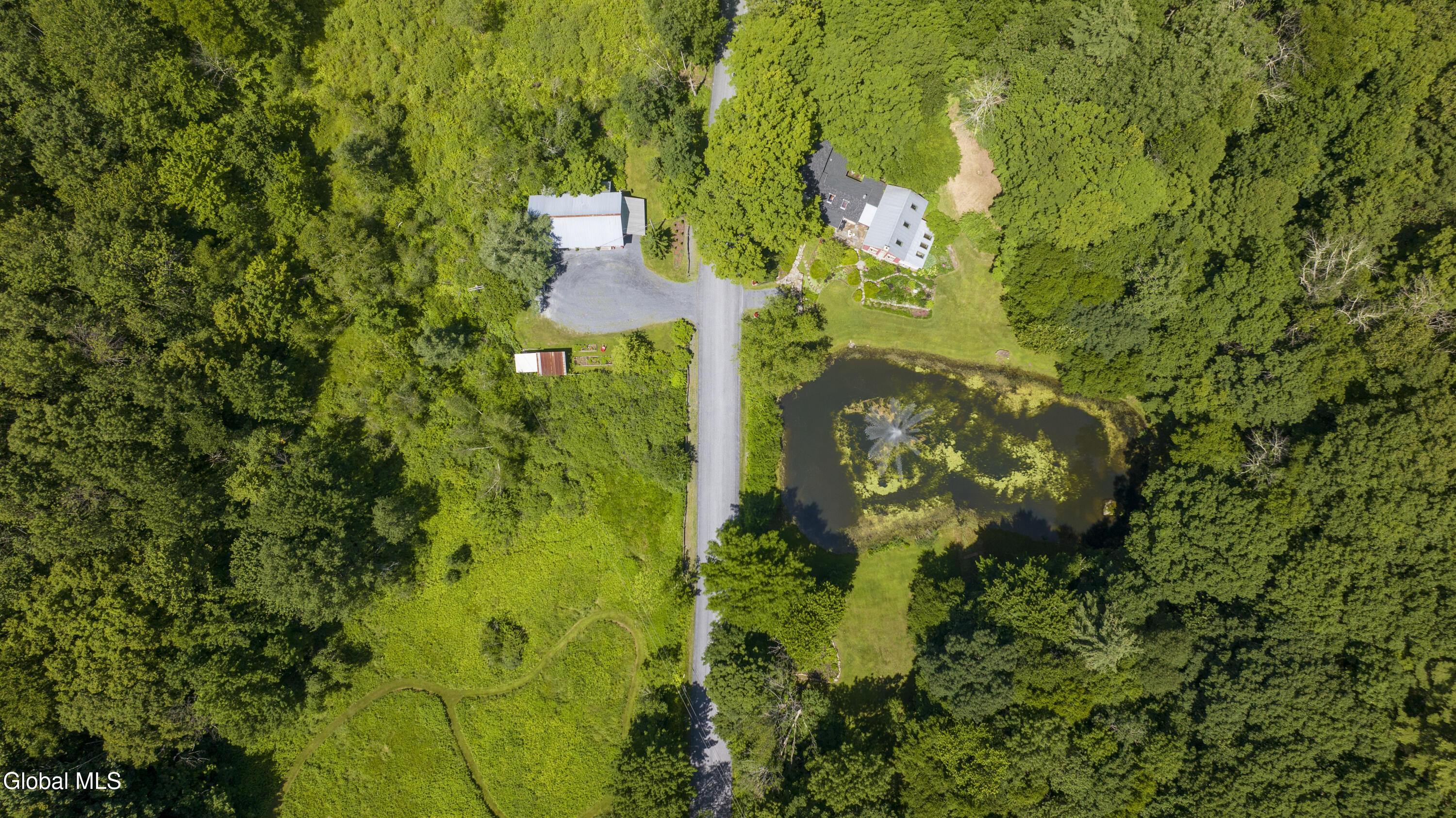 448 Chestnut Hill Road Cambridge NY 12816