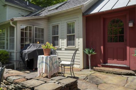 448 Chestnut Hill Road Cambridge NY 12816
