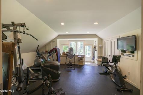 448 Chestnut Hill Road Cambridge NY 12816