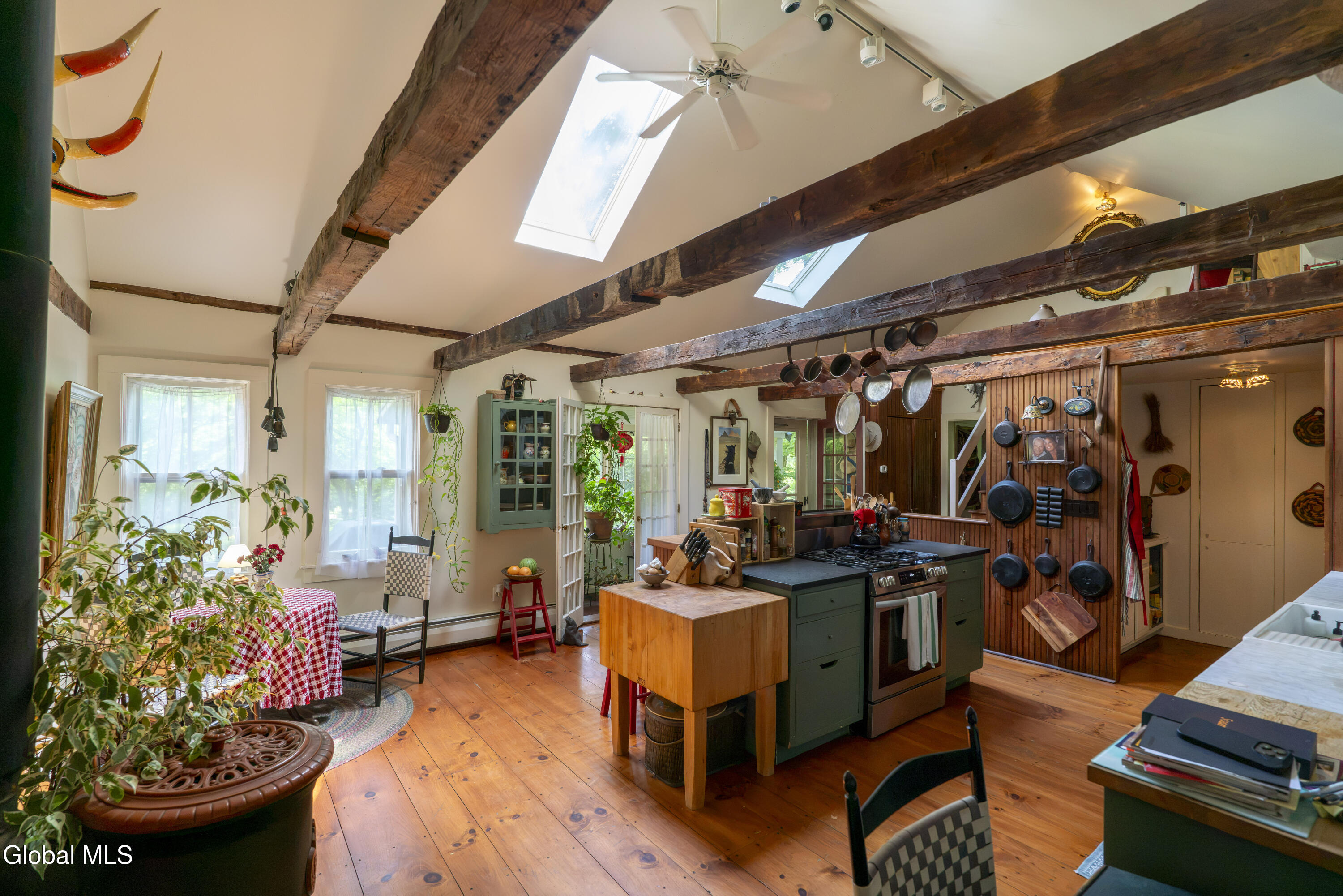 448 Chestnut Hill Road Cambridge NY 12816