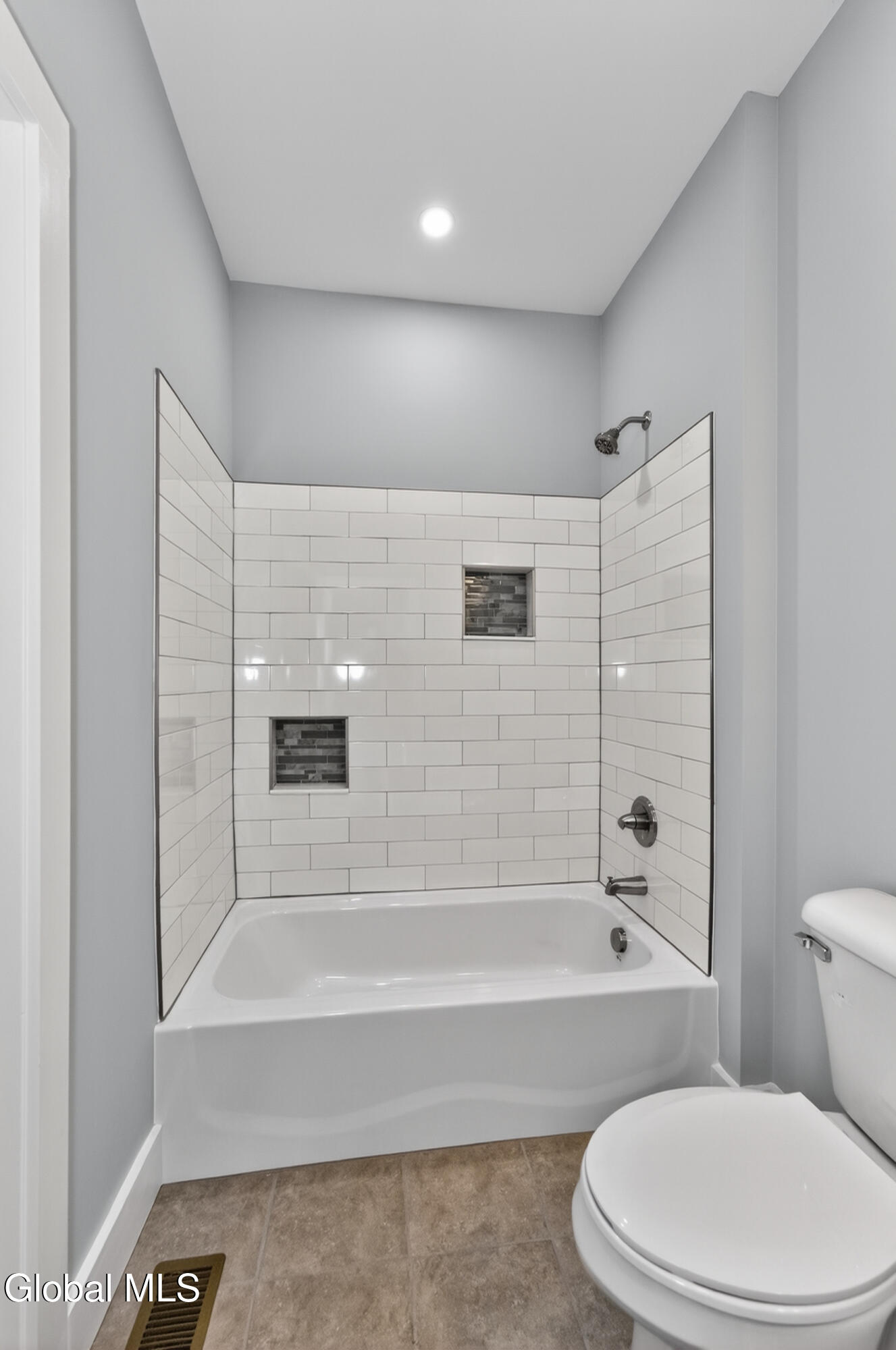 7B Parkview Avenue Queensbury NY 12804