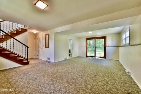 4 Cedar Court Schenectady NY 12309