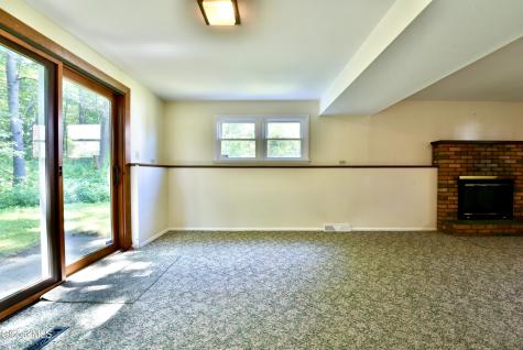 4 Cedar Court Schenectady NY 12309