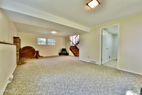 4 Cedar Court Schenectady NY 12309