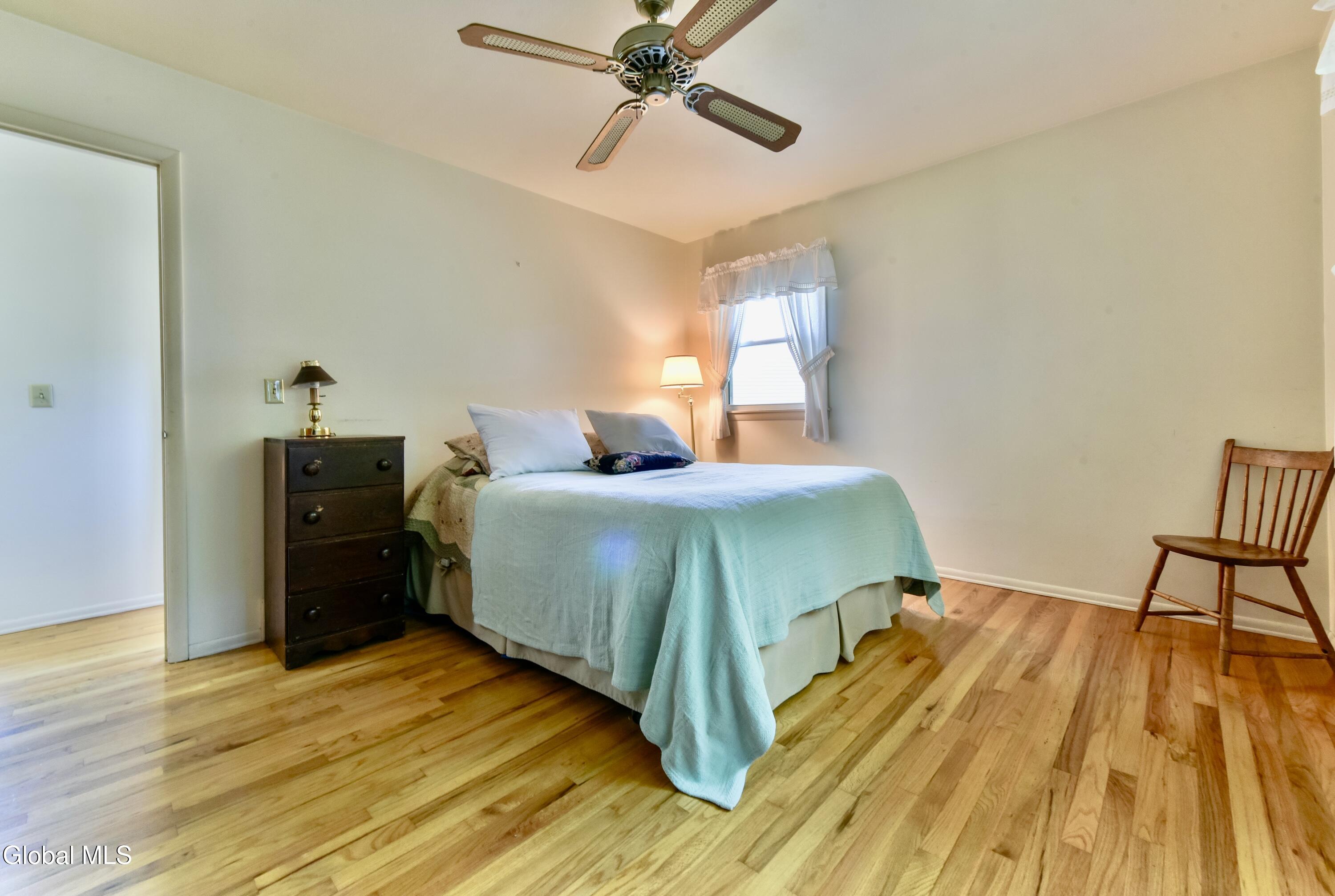 4 Cedar Court Schenectady NY 12309