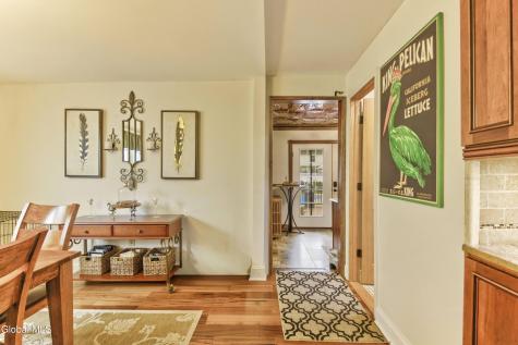 35 Halcyon Street Scotia NY 12302