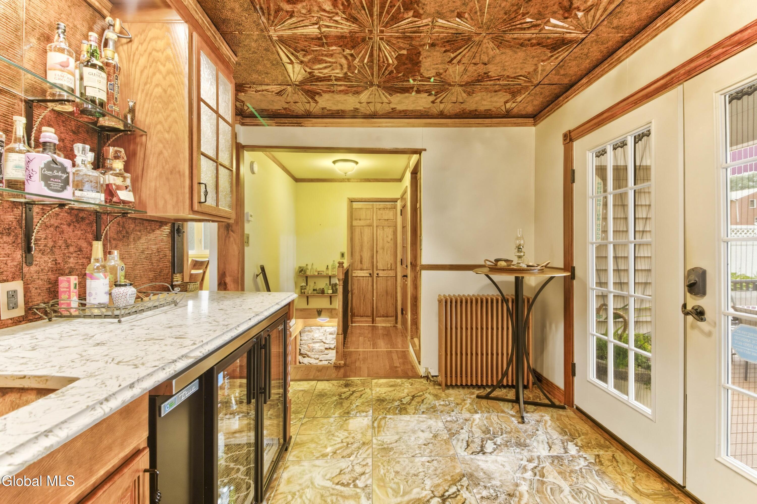 35 Halcyon Street Scotia NY 12302