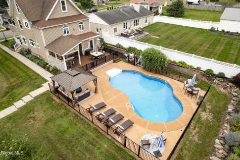 35 Halcyon Street Scotia NY 12302