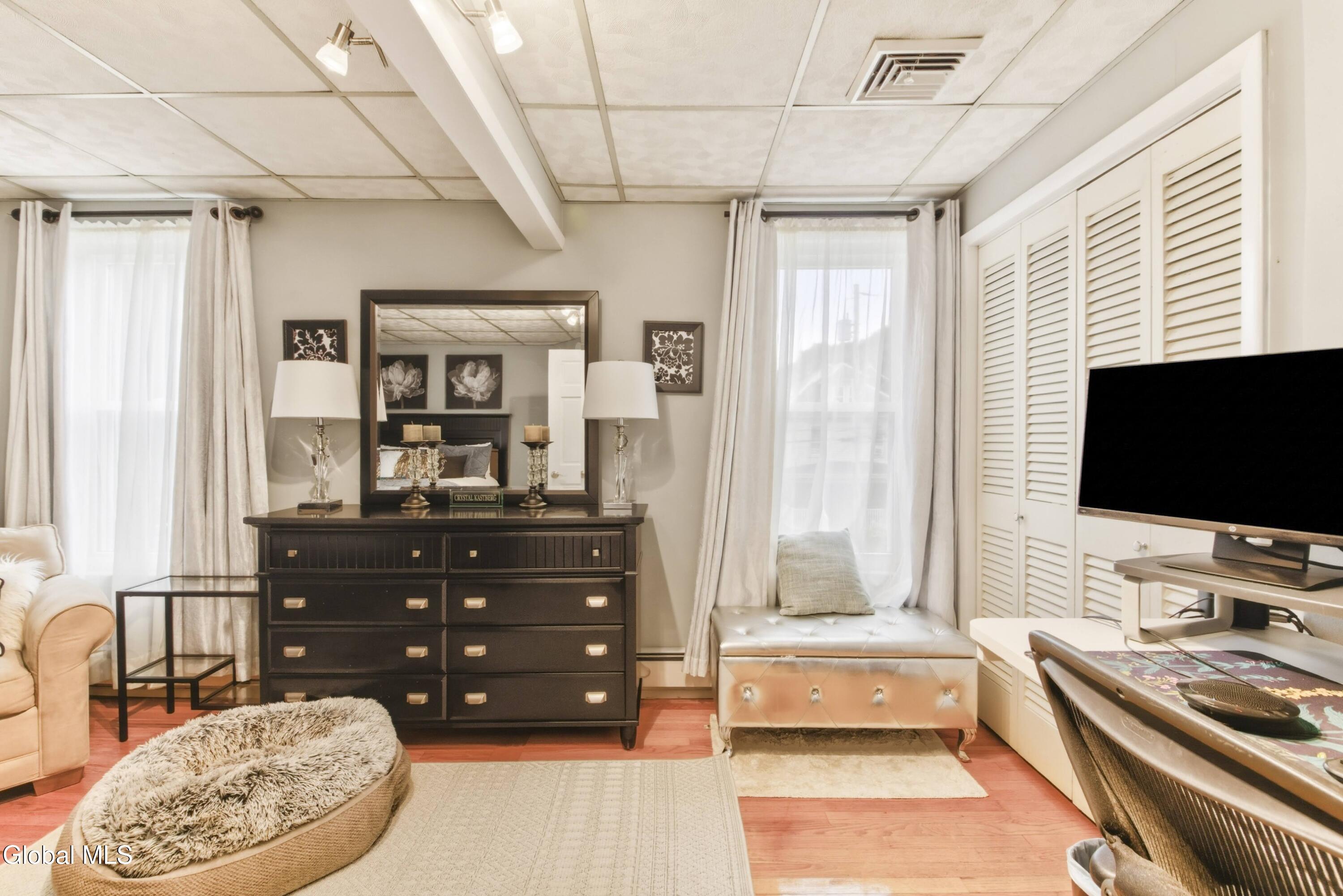 35 Halcyon Street Scotia NY 12302