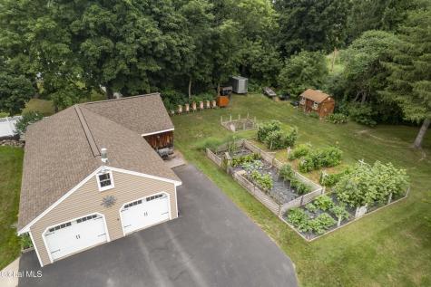 35 Halcyon Street Scotia NY 12302