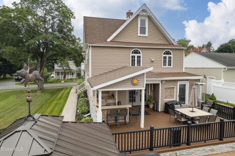 35 Halcyon Street Scotia NY 12302