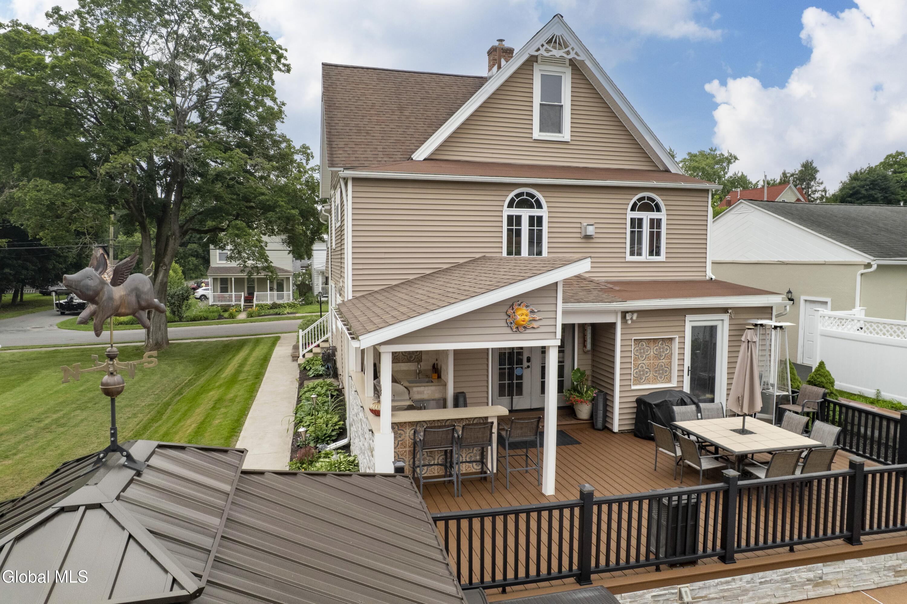 35 Halcyon Street Scotia NY 12302