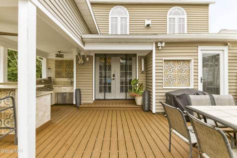 35 Halcyon Street Scotia NY 12302