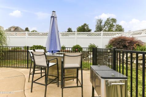 35 Halcyon Street Scotia NY 12302