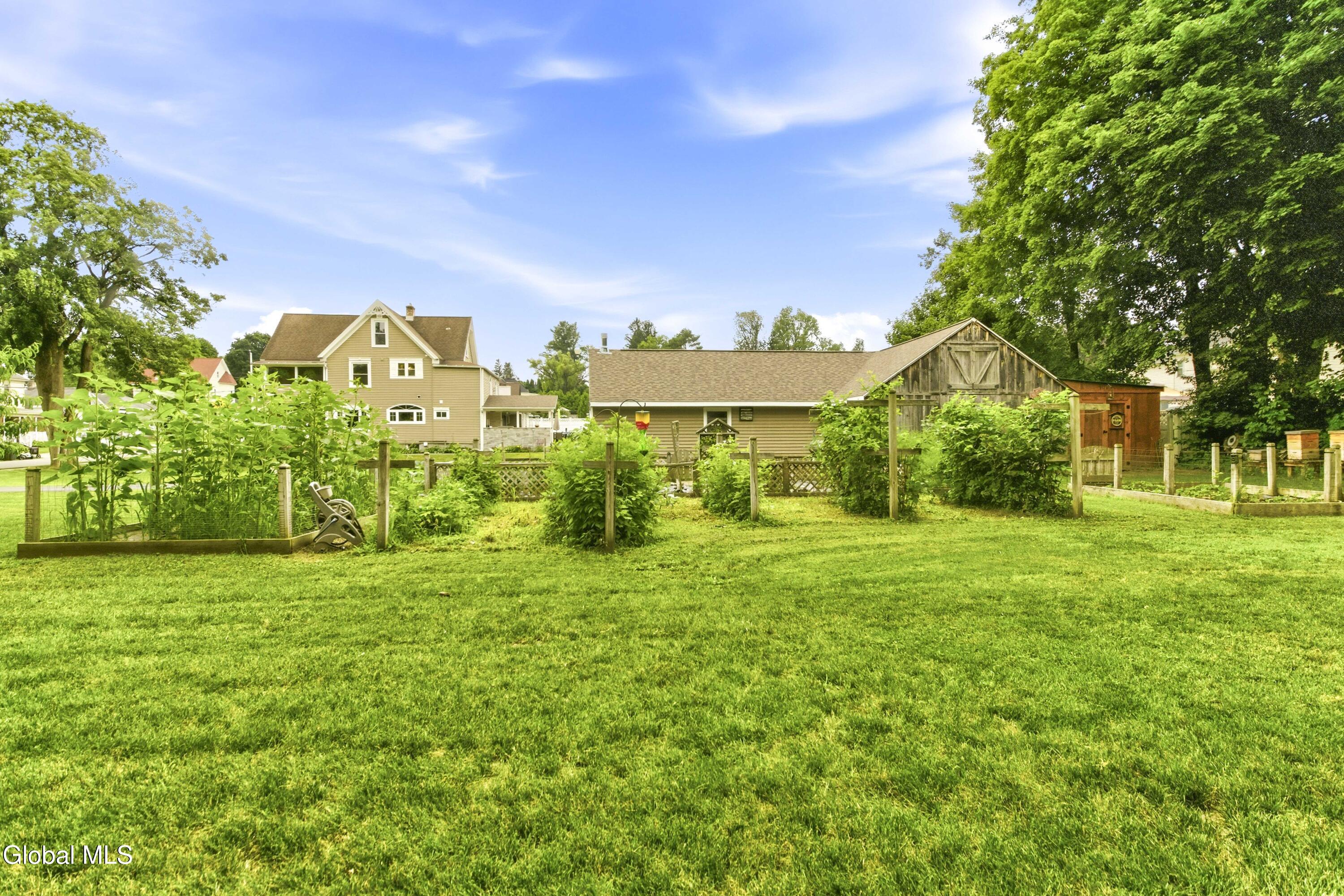 35 Halcyon Street Scotia NY 12302