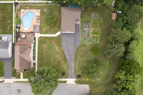 35 Halcyon Street Scotia NY 12302