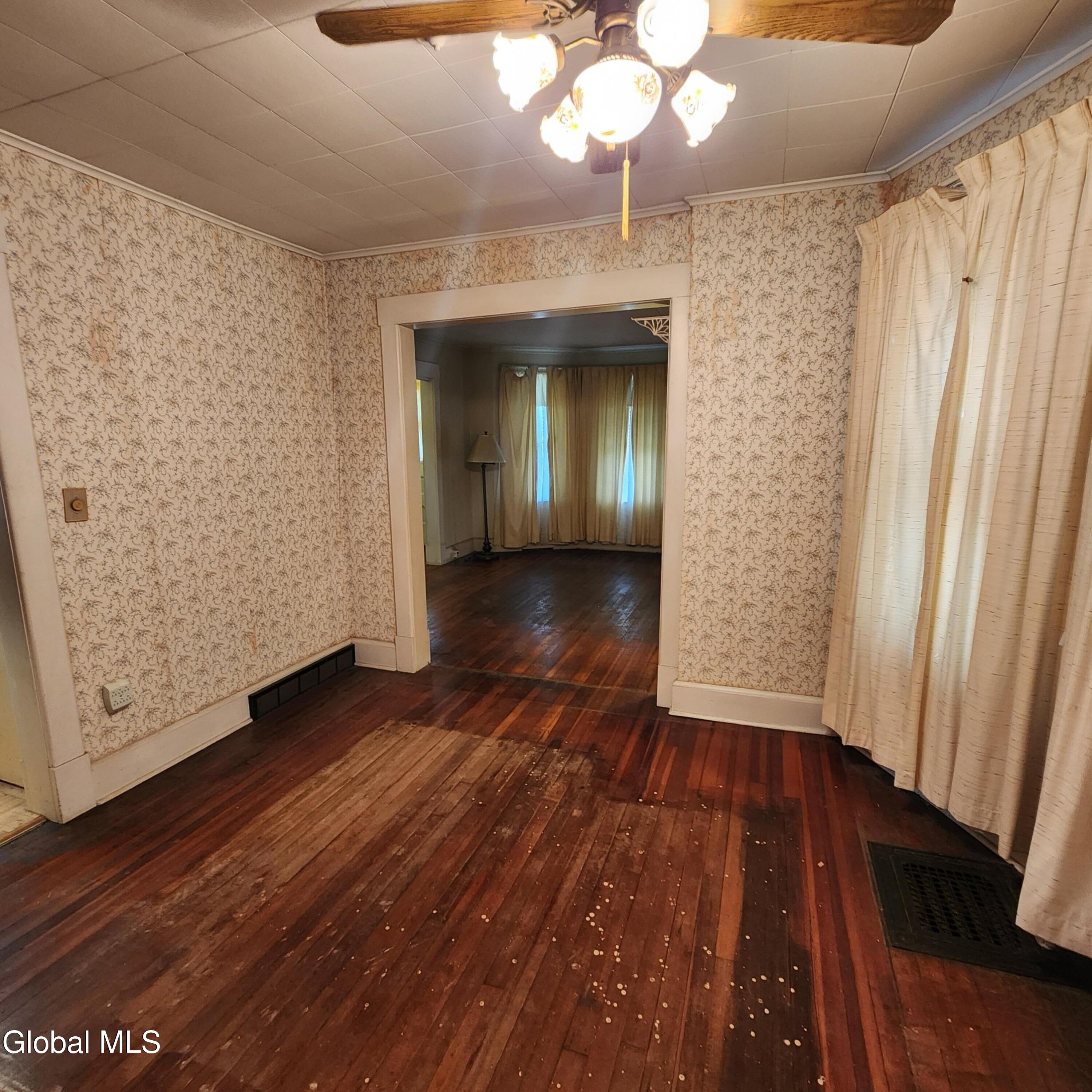 119 Swan Street Scotia NY 12302