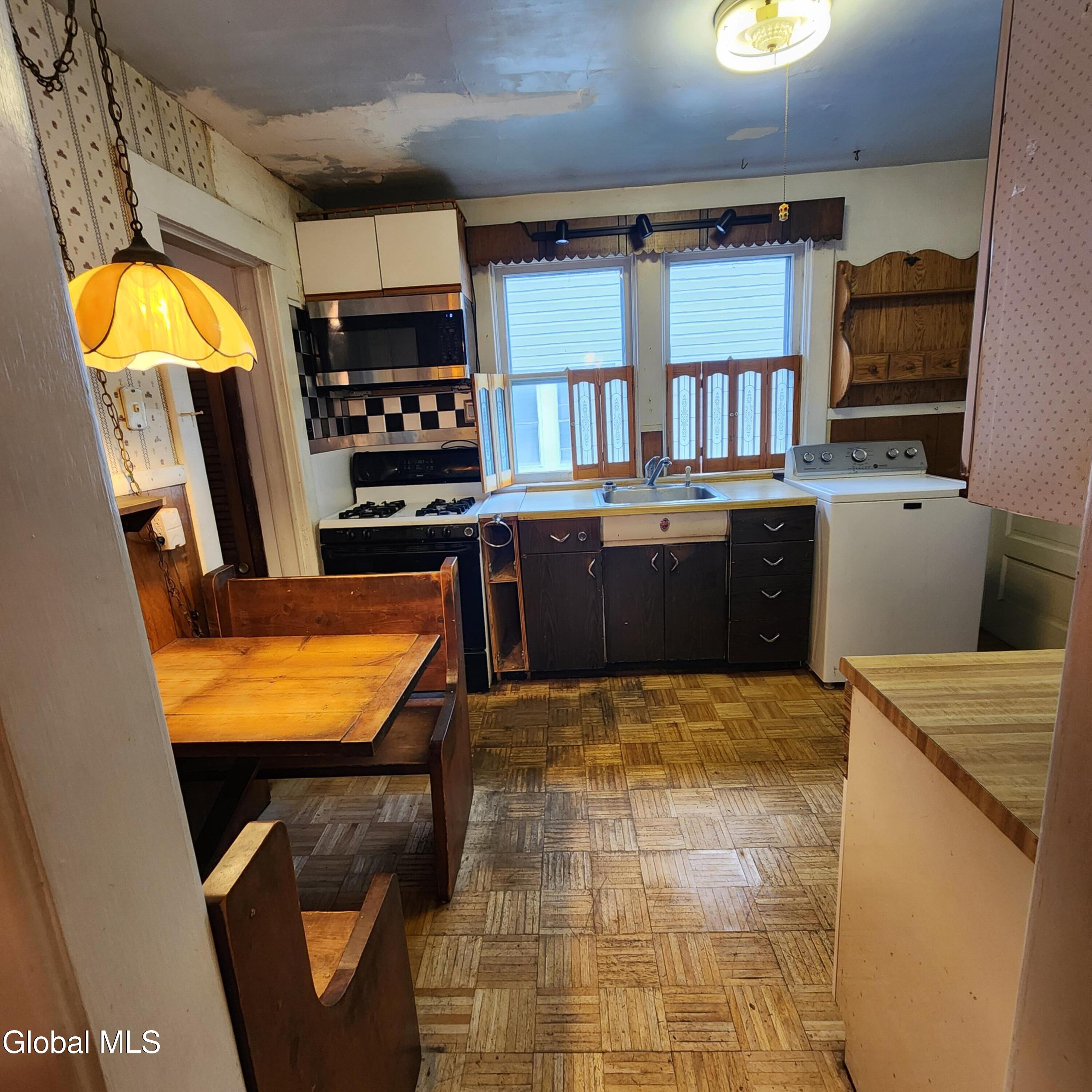 119 Swan Street Scotia NY 12302