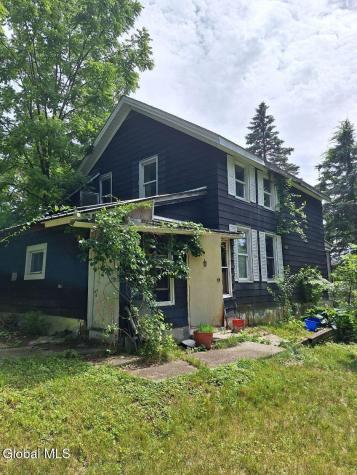 3 Billings Avenue Troy NY 12180