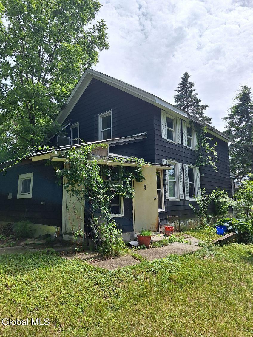3 Billings Avenue Troy NY 12180