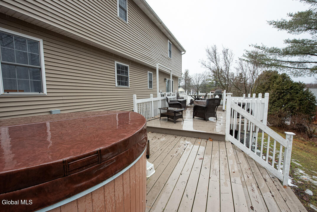 13 Indian Maiden Pass Altamont NY 12009