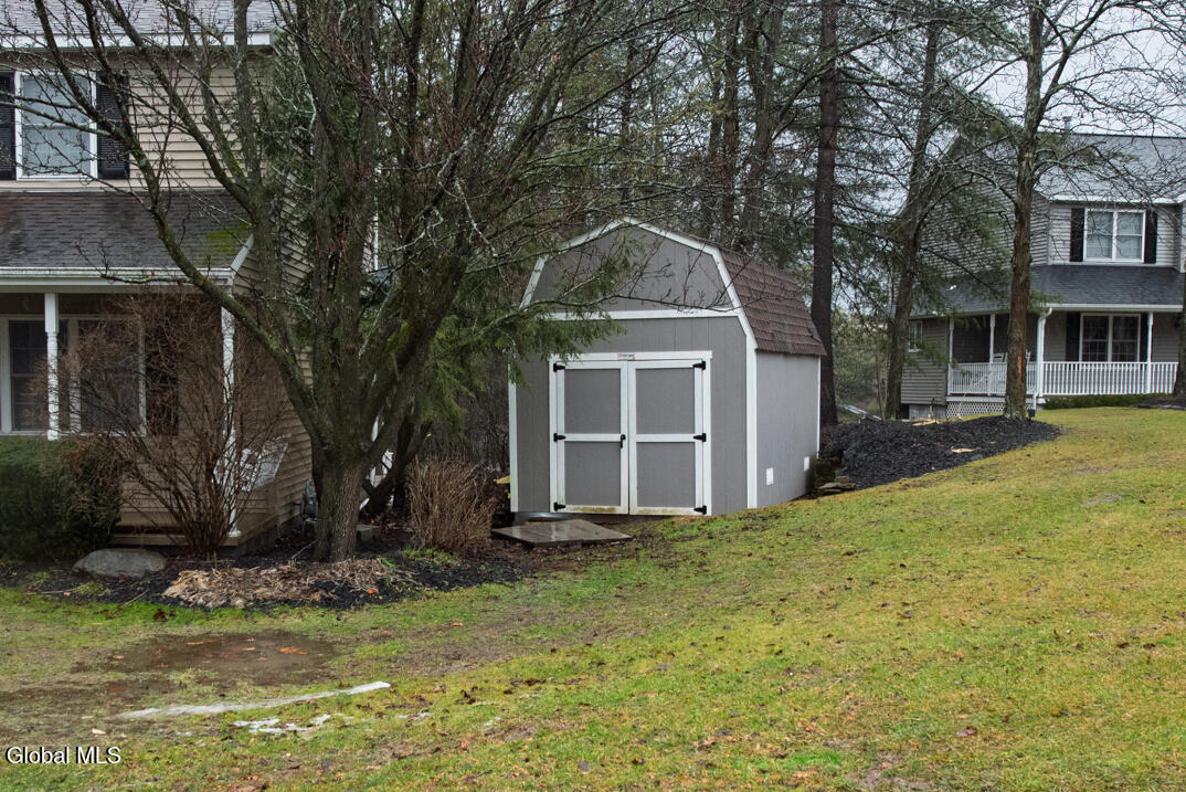 13 Indian Maiden Pass Altamont NY 12009