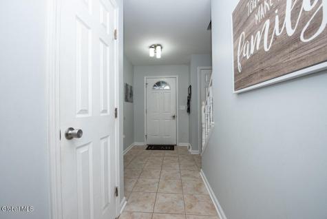 13 Indian Maiden Pass Altamont NY 12009