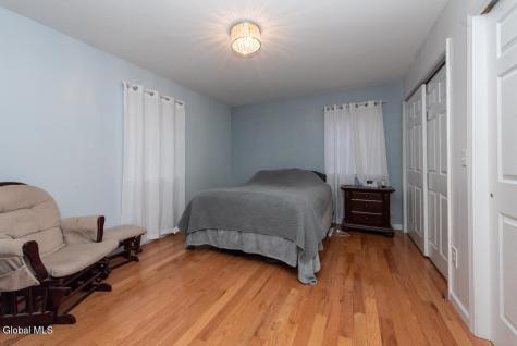 13 Indian Maiden Pass Altamont NY 12009