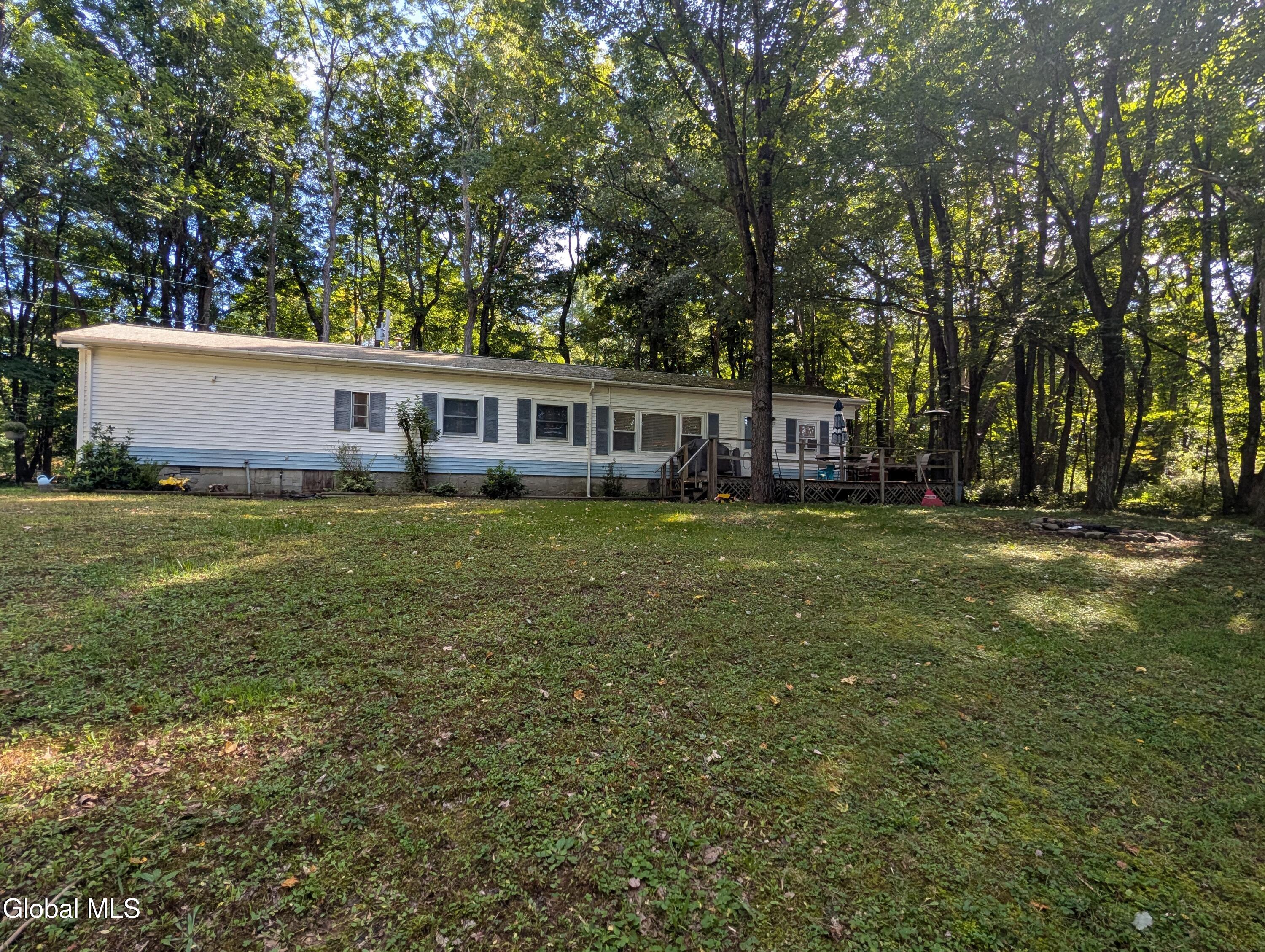 40 Huntington Drive Freehold NY 12431