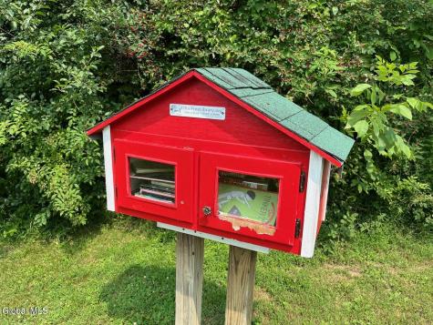 24 Edmel Road Glenville NY 12302